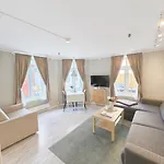 Stor Attraktiv Studioleilighet I Sentrum Daire *