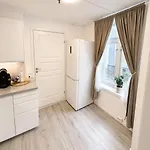 Stor Attraktiv Studioleilighet I Sentrum * トロンハイム