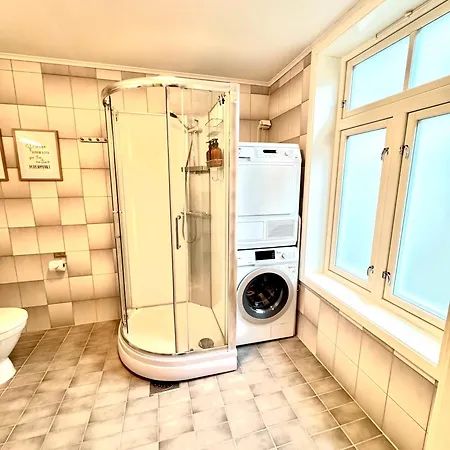 Stor Attraktiv Studioleilighet I Sentrum Apartment Trondheim